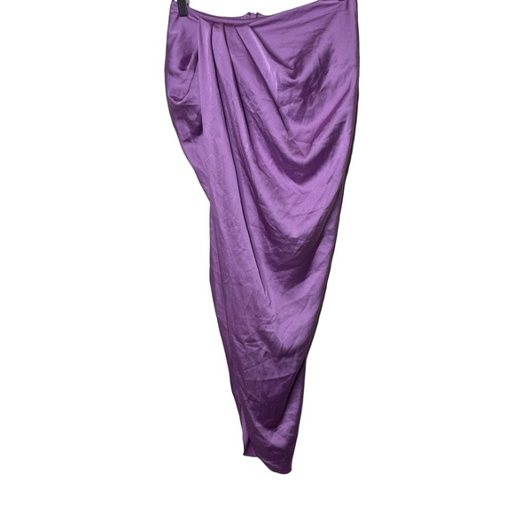 House of CB Skirt Lavender Purple Satin Constance Asymmetrical Split sz M - Picture 2 of 8